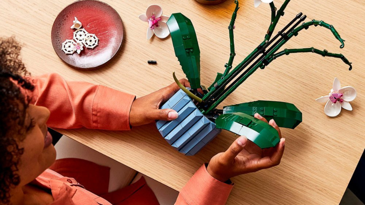 Lego deal: Best Buy members get 10% off Legos