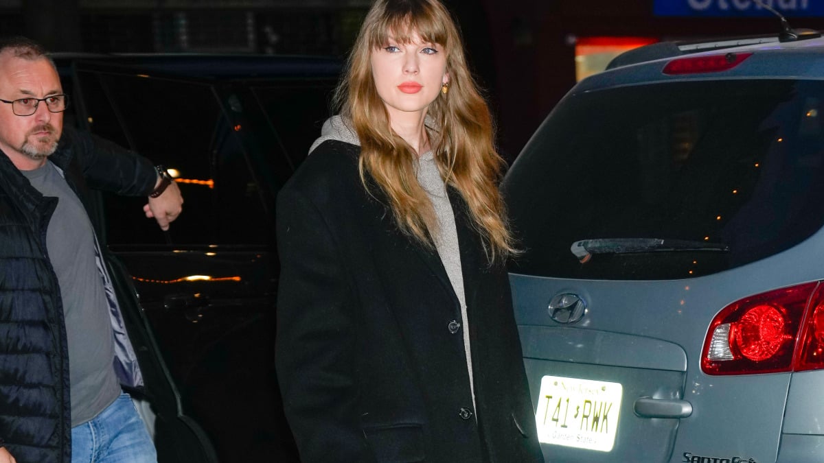 X makes Taylor Swift’s name unsearchable amid viral deep fakes