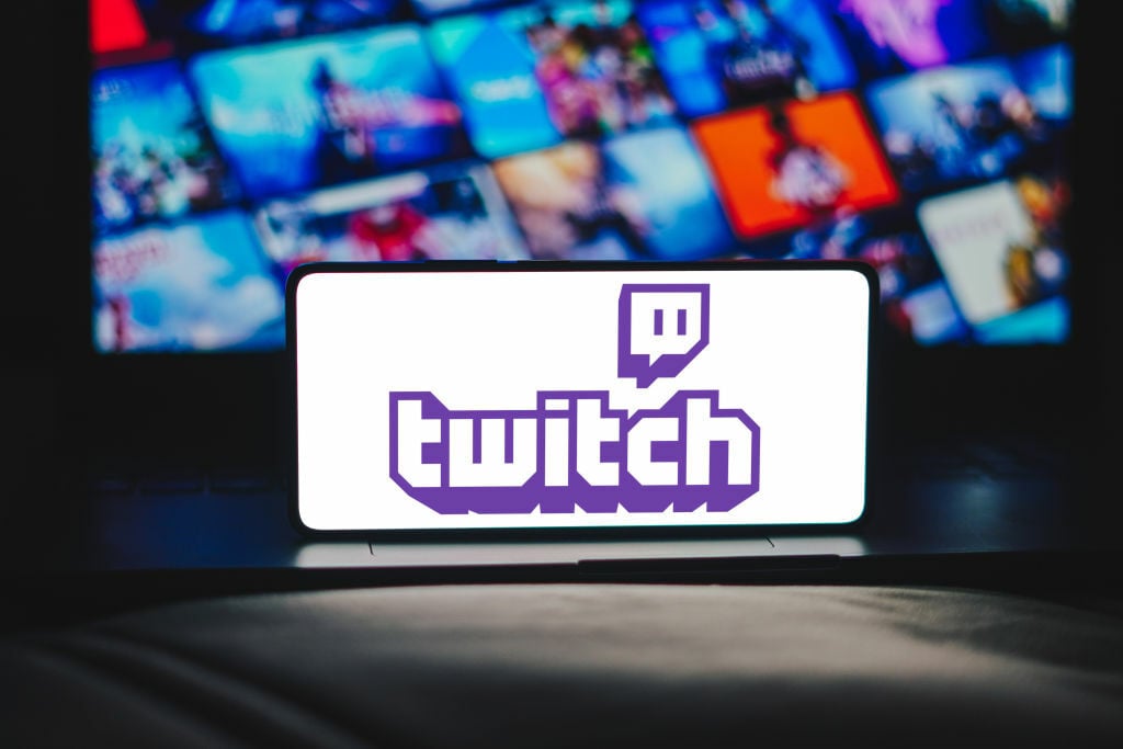 Twitch çıplak ve ‘çıplakmış gibi’ yayınları yasakladı (Üstsüz meta modasına son)