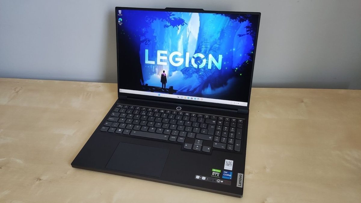2024’ün en iyi gaming laptopları (Oyuncu laptopu alacaklar buraya!)