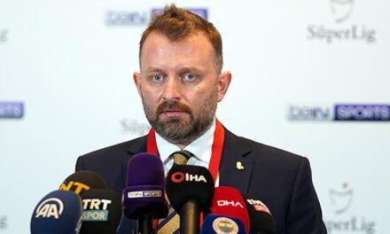 Fenerbahçe’de Selahattin Baki: İki penaltımız verilmedi | Galatasaray olunca Mehmet Büyükekşi’nin beyni ve kalbi çelişiyor