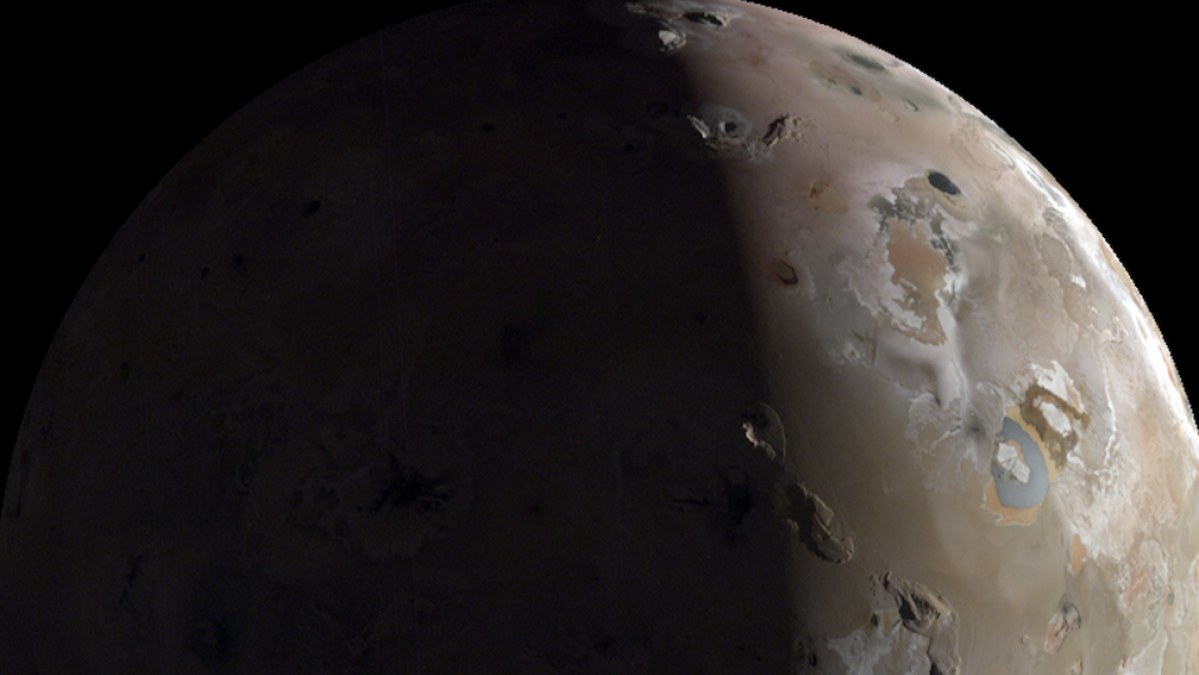 NASA craft snaps extraordinarily close images of volcano-covered world
