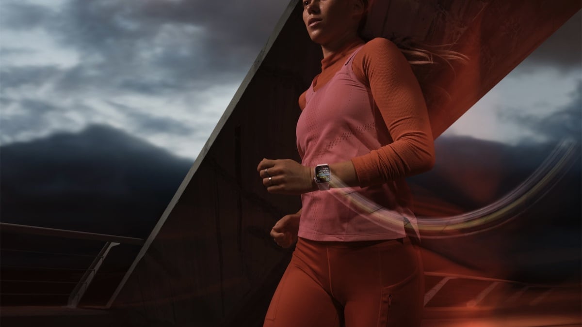 The Apple Watch Series 9 is $100 off at Amazon and Walmart