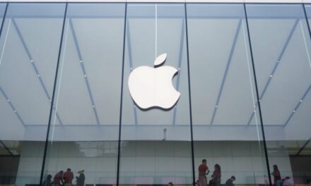 Apple released an open-source AI image editing model