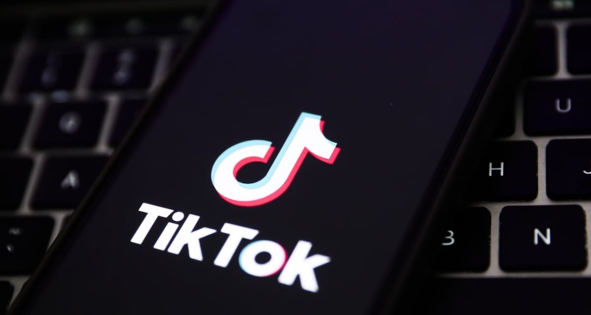 TikTok quietly kills hashtag view count feature