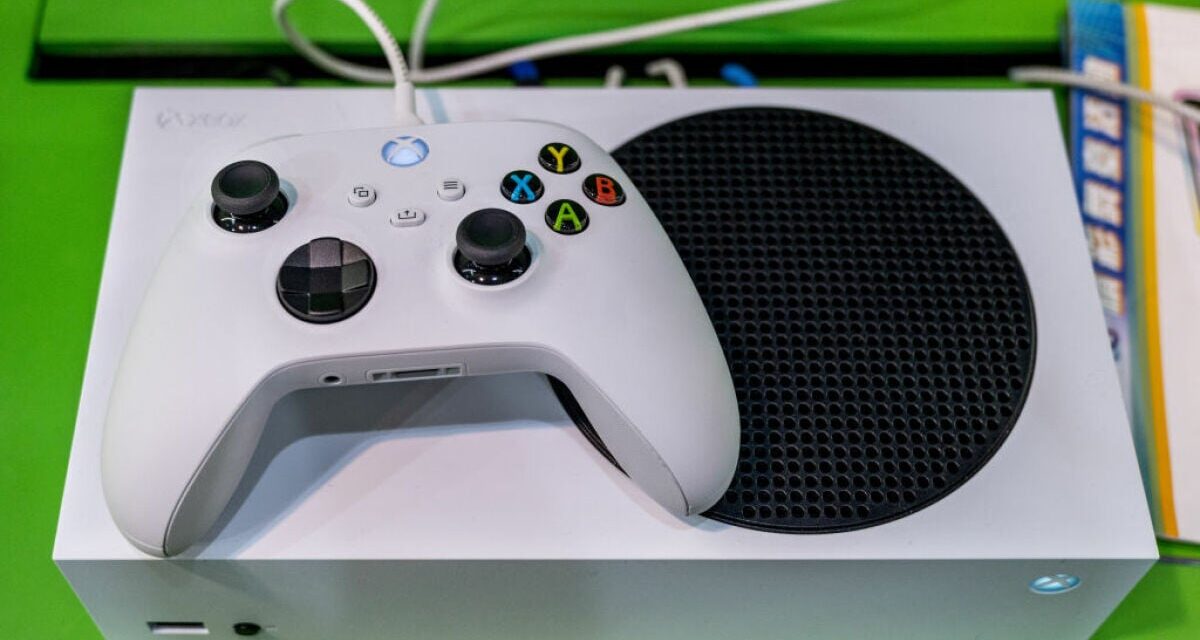 Xbox to bring four mystery games to other platforms