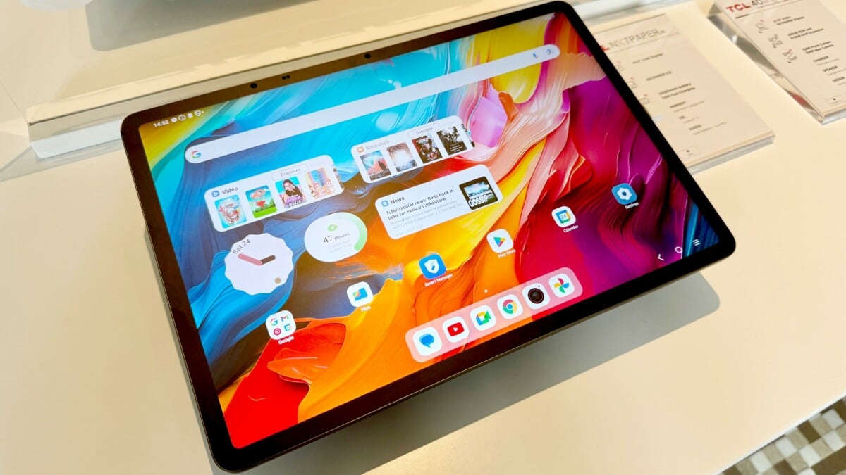 TCL’s new phones and tablets are easy on the eyes