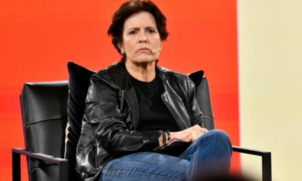 If you’re buying the Kara Swisher book on Amazon, make sure it’s not an AI-generated knockoff