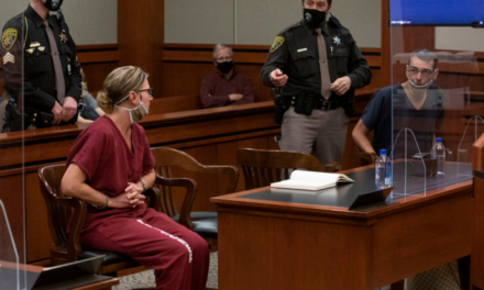 Oxford Lisesi katliamı: Oğluna ‘silah hediye eden’ anne de suçlu bulundu!