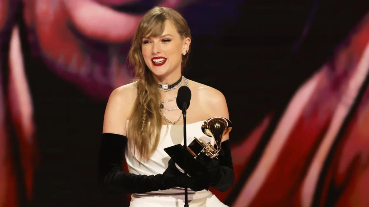Grammy 2024: Taylor Swift en iyi albüm ödülünü 4. defa aldı ve tarihe geçti