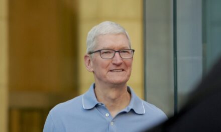 Tim Cook: Apple bu yıl YZ ile ilgili büyük bir duyuru yapacak!