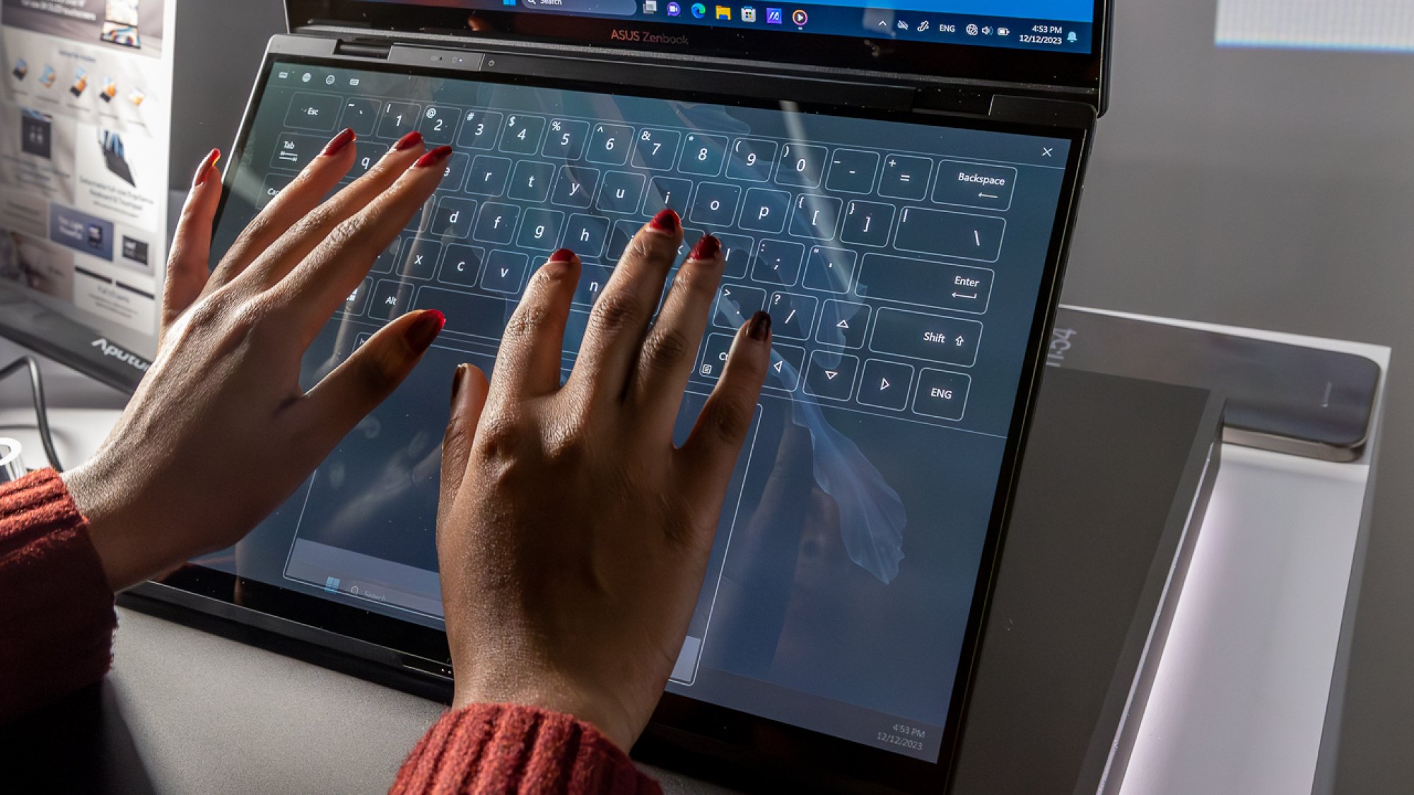 Virtual keyboard on the Asus Zenbook Duo