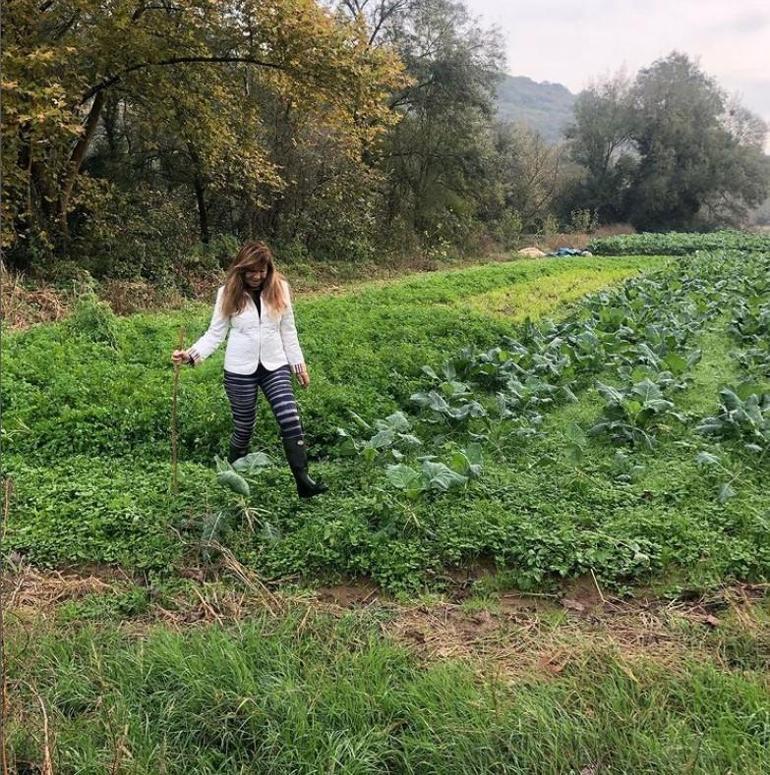 Hobisi işi oldu Ünlü oyuncu zeytinyağı satıyor...