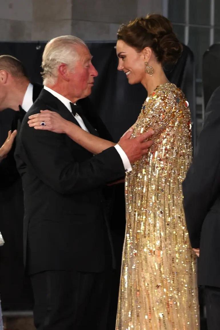 Kendi derdini unuttu gelinine üzülüyor… Kral Charles kanser duyurusundan önce Kate Middleton’la özel olarak görüşmüş