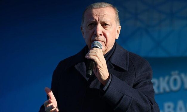 Cumhurbaşkanı Erdoğan’dan Ekrem İmamoğlu’na metro tepkisi: Bizim yaptıklarımıza sahip çıkıyor