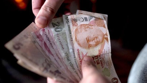 Son dakika… Emekli bayram ikramiyesi 3 bin TL'ye çıktı! Karar Resmi Gazete'de yayımlandı