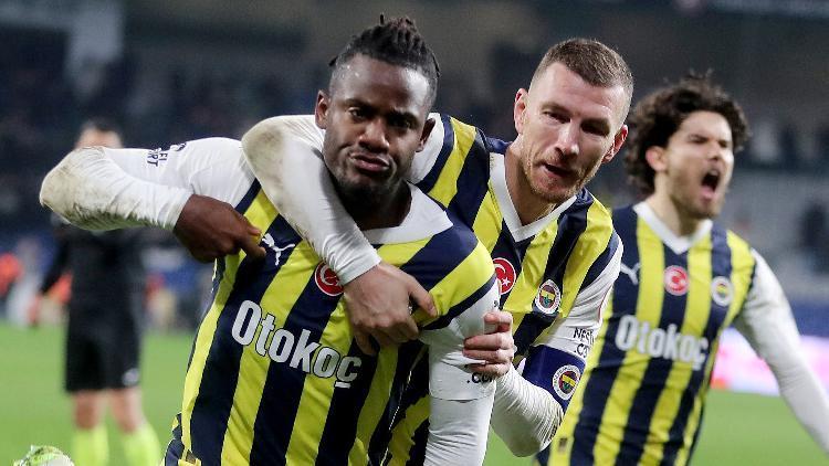 Fenerbahçe’yi nisan ayında zorlu bir fikstür bekliyor: 25 günde 7 maç, 2’si derbi…