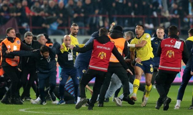 İrfan Can Eğribayat’tan Trabzonsporlu Egemen Korkmaz’a tepki: Ekmek yediğin yere ihanet etmek budur