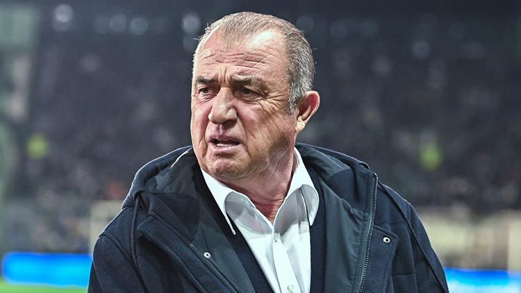 Fatih Terim’in Panathinaikos’u şampiyonluk yolunda ağır yaralı! Zirveyle puan farkı açıldı