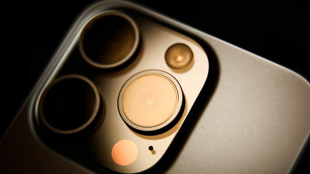 iPhone 16’ya yeni bir fiziksel tuş geliyor (Selfie çekenler yaşadı!)