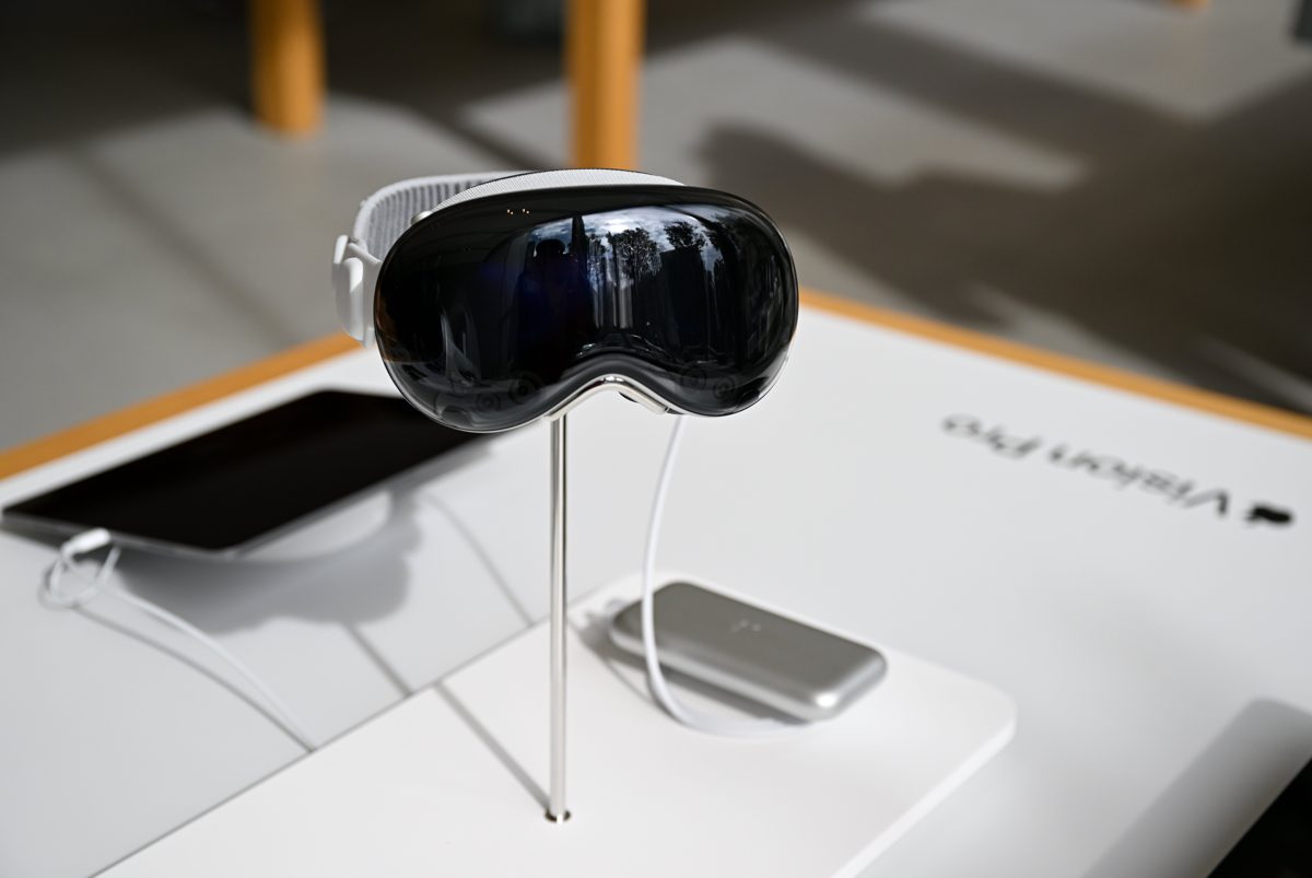 Apple Vision Pro ABD dışında hangi ülkelerde satışa çıkacak? (İpuçları visionOS içerisinde)