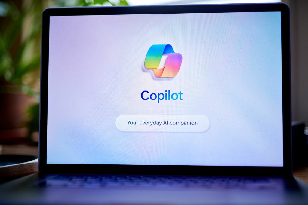 Copilot, Windows 11’de Dosya Gezgini ile entegre oluyor! Ufukta dahası var…