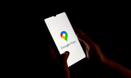 Google Haritalar’ı artık daha çok seveceksiniz: Kilit ekranı açmaya son!