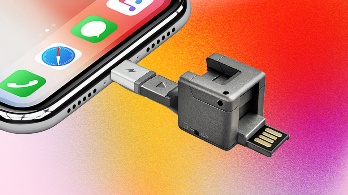 Save an extra 20% on this multifunctional keyring