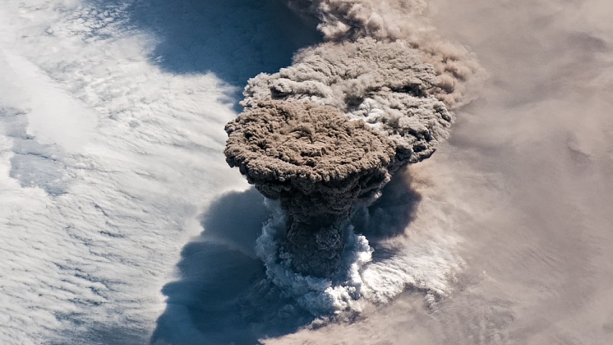 What will happen when the next supervolcano erupts, according to NASA