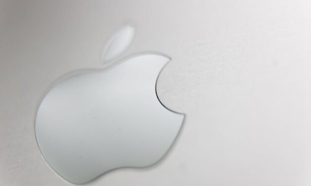 Apple might be working on a foldable MacBook