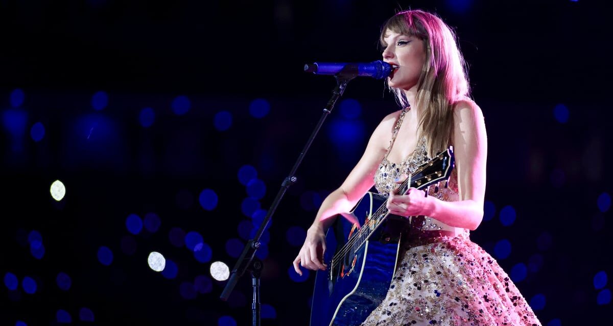 Watch Taylor Swift perform ‘Cardigan’ on the App Store ahead of ‘The Eras Tour (Taylor’s Version)’