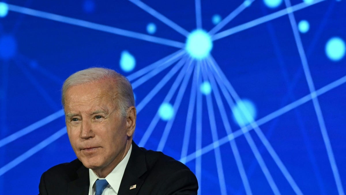 Midjourney bans Joe Biden and Donald Trump image prompts