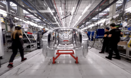 Fly through Tesla’s Gigafactory Berlin in wild drone video
