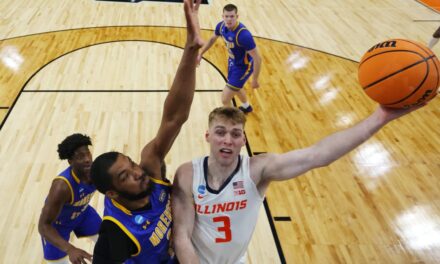 Illinois vs. Duquesne basketball livestreams: How to watch live