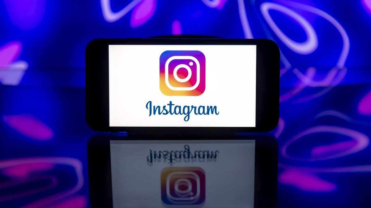 Instagram and Threads are automatically limiting political content
