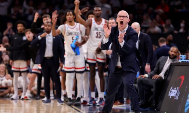 UConn vs. Illinois basketball livestreams: How to watch live