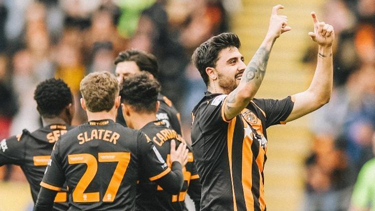 Ozan Tufan şov yaptı, Hull City farklı kazandı! Abdülkadir Ömür…