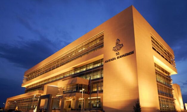 Anayasa Mahkemesi Başkanvekilliğine Basri Bağcı seçildi