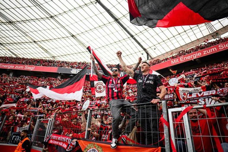 Bayer Leverkusen, Bayern Münihin 11 yıllık hegemonyasını son verip şampiyon oldu