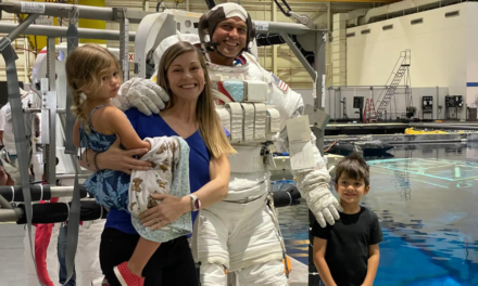 NASA astronotu: Ebeveyn olmak uzaya çıkmaktan daha zor…