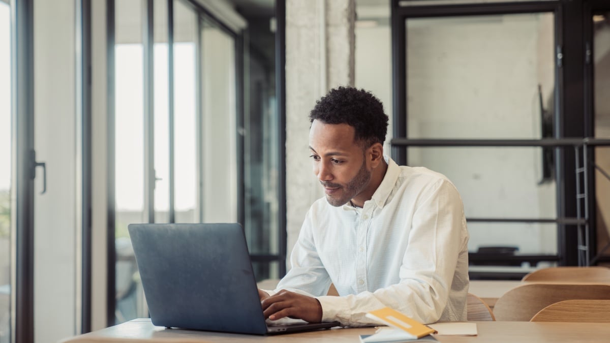 Score unlimited access to MS Office for Windows or Mac