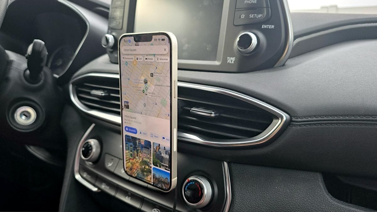 iOttie Velox Qi2 Mini Wireless Car Charger review: Best wireless car charger for iPhone