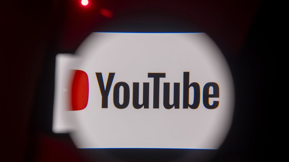 AI-generated Elon Musk videos flood YouTube with fake eclipse streams to promote crypto scams