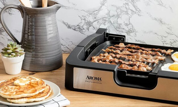 Save nearly $80 on this 2-in-1 indoor electric grill and griddle