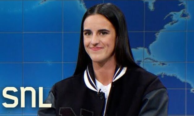 ‘SNL’ Weekend Update brought on Caitlin Clark to call out Michael Che’s sexist jokes