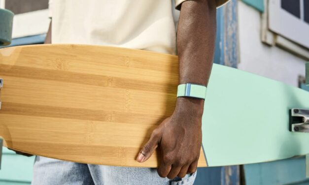 Best fitness tracking deal: Save 10% on a Whoop membership and get the Whoop 4.0 for free