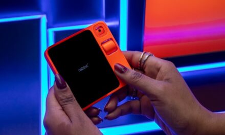 Rabbit R1 hands-on review: Something is iffy about this